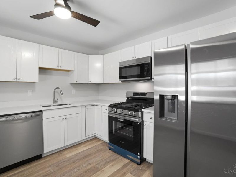 1876 Roosevelt Avenue, Cincinnati, OH 45240 Photo 9