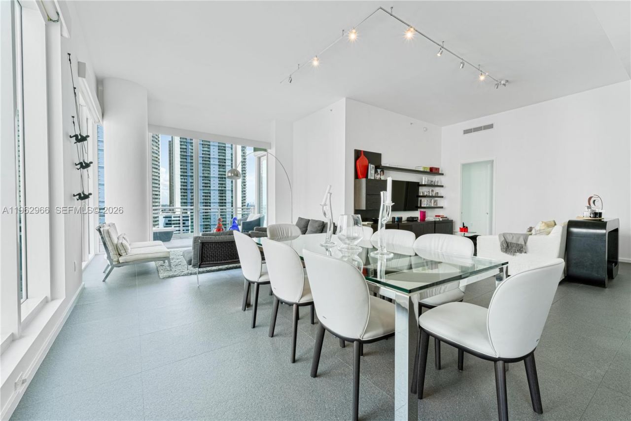 900 Brickell Key Blvd , Unit 1101, Miami, FL 33131 Photo