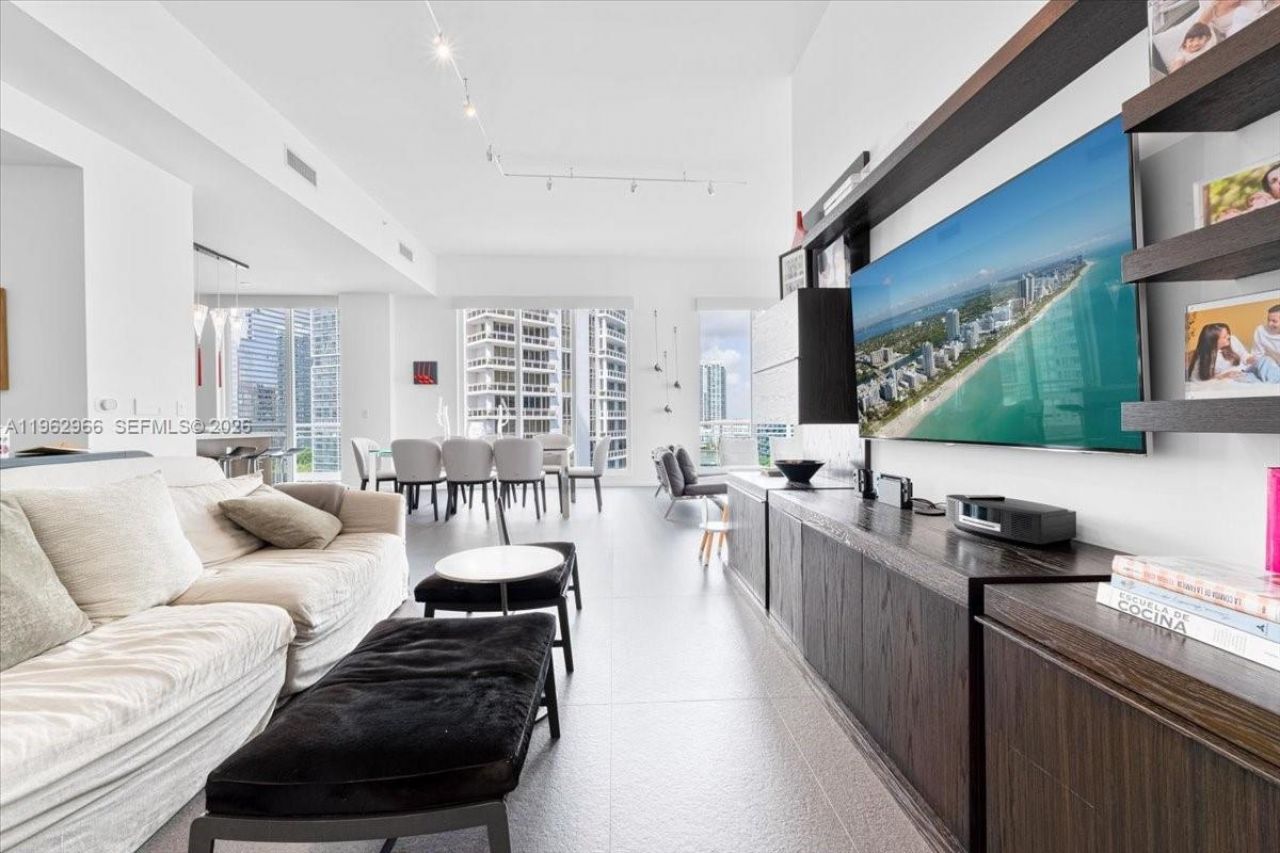 900 Brickell Key Blvd , Unit 1101, Miami, FL 33131 Photo