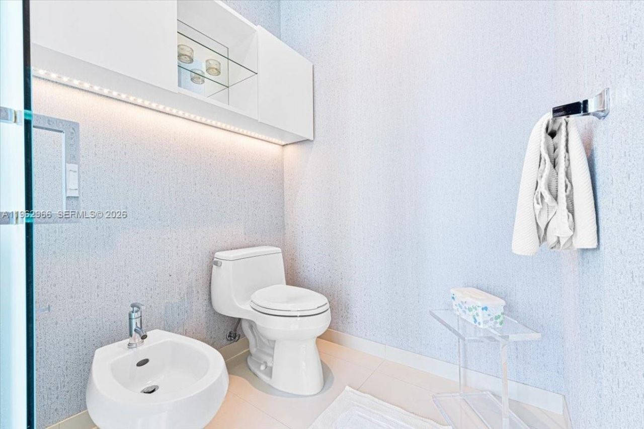 900 Brickell Key Blvd , Unit 1101, Miami, FL 33131 Photo