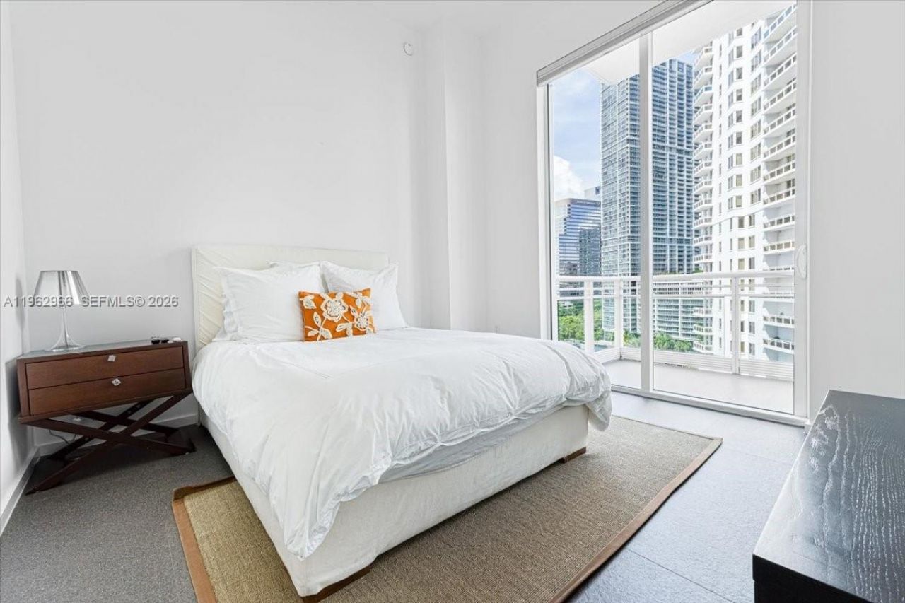 900 Brickell Key Blvd , Unit 1101, Miami, FL 33131 Photo
