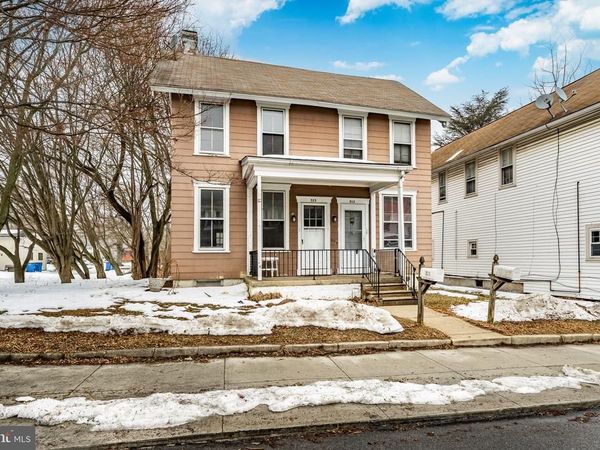 513 W 1ST AVENUE, PARKESBURG, PA 19365