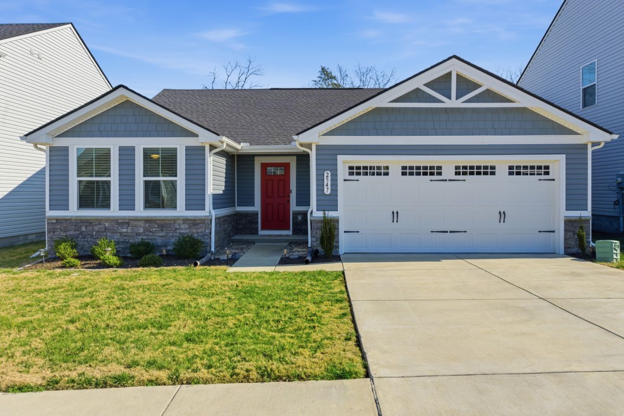 2547 Haskell Dr, Antioch, TN 37013 Main Photo