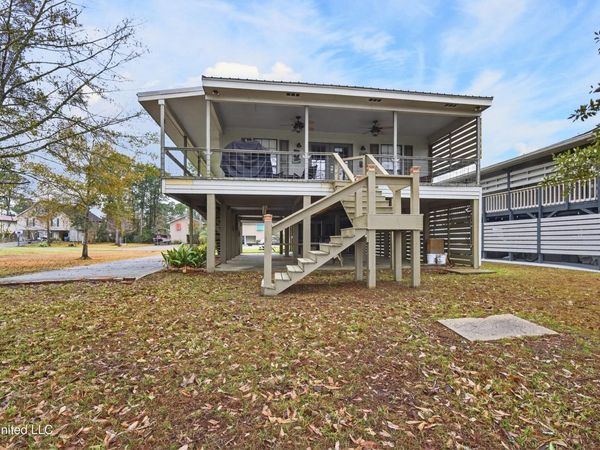 15227 Ponotoc Drive, Kiln, MS 39556