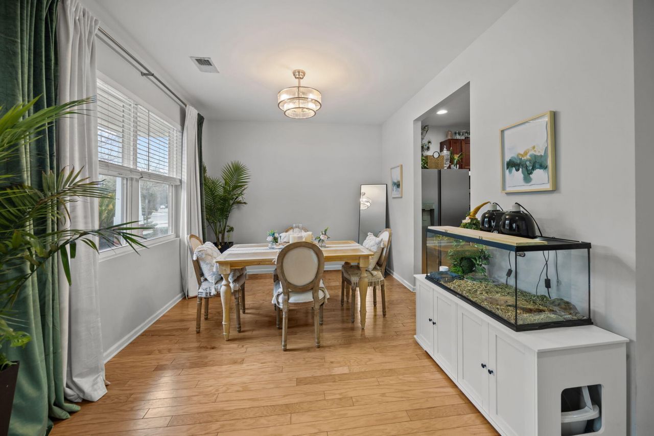 9057 Parlor Drive Photo 4