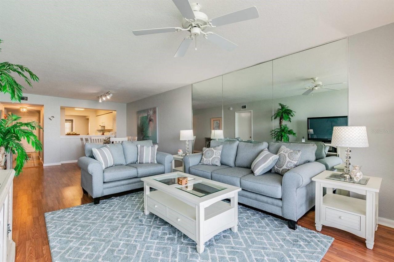 6085 Bahia Del Mar Circle, Unit 468, Saint Petersburg, FL 33715 Photo
