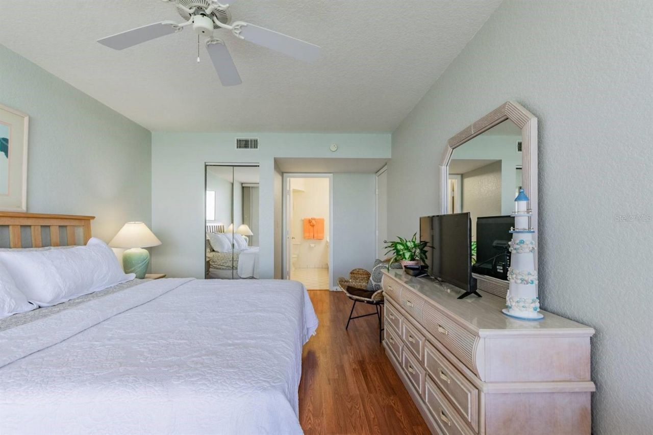 6085 Bahia Del Mar Circle, Unit 468, Saint Petersburg, FL 33715 Photo