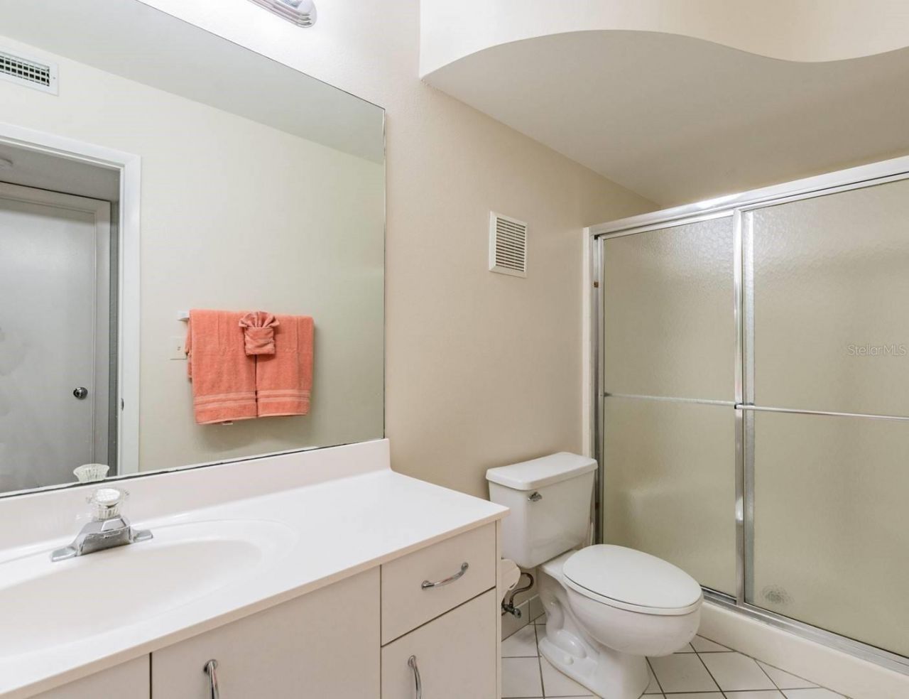6085 Bahia Del Mar Circle, Unit 468, Saint Petersburg, FL 33715 Photo