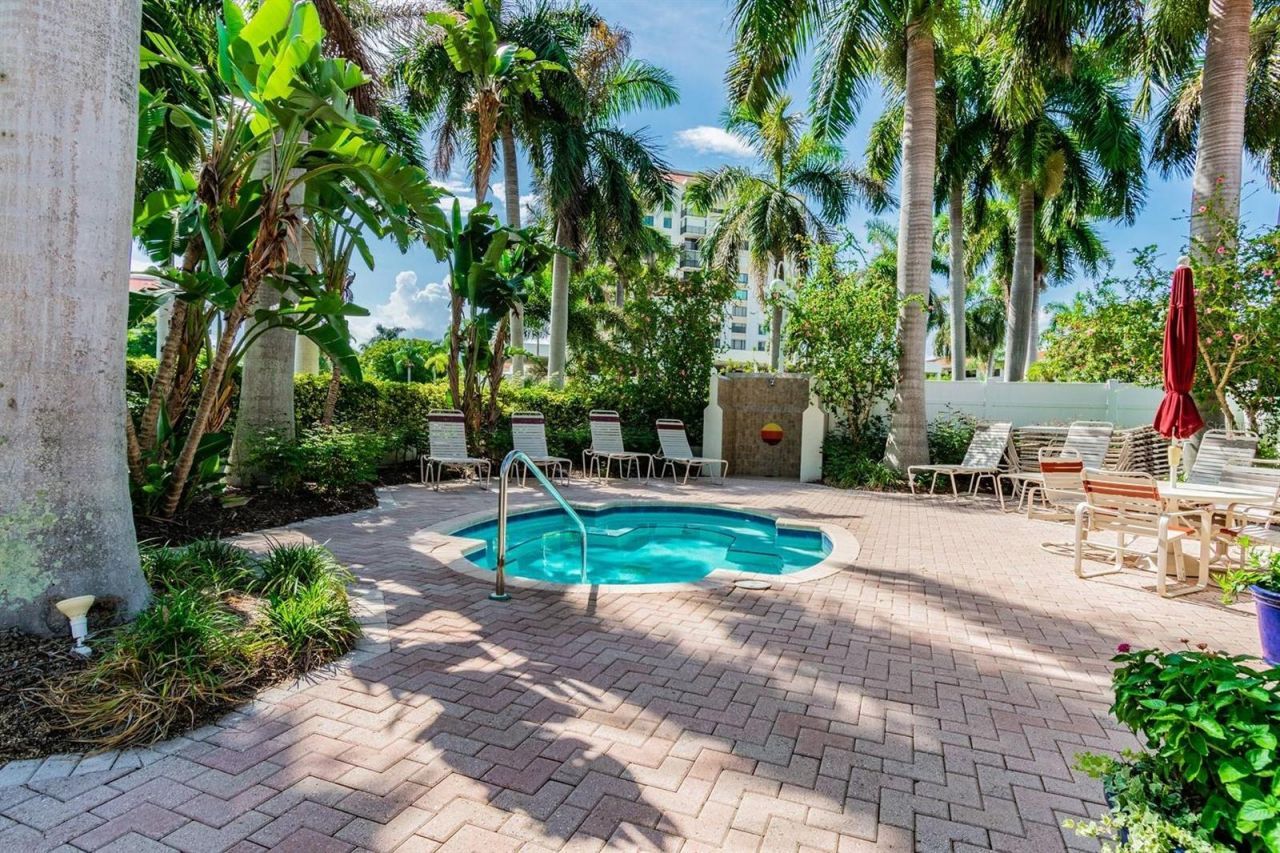 6085 Bahia Del Mar Circle, Unit 468, Saint Petersburg, FL 33715 Photo