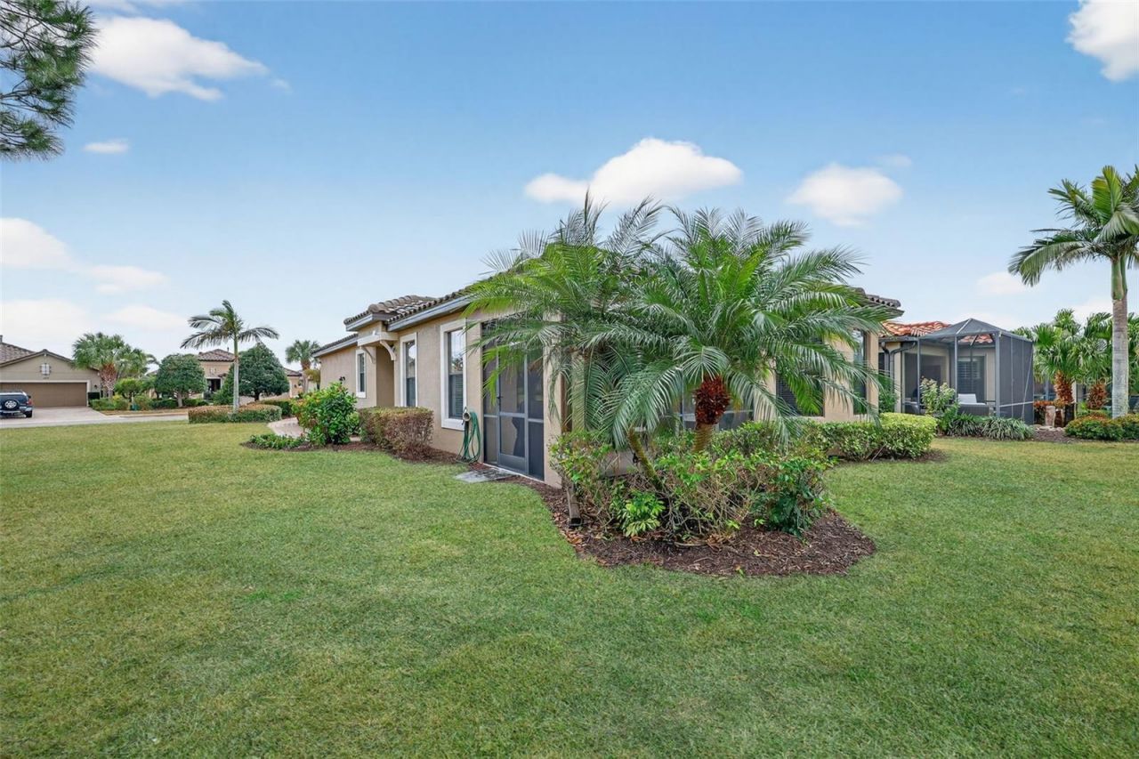 13211 Prima Drive, Bradenton, FL 34211 Photo