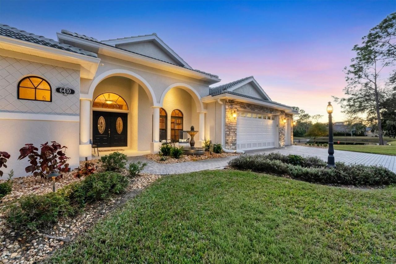 6410 Butlers Crest Drive, Bradenton, FL 34203 Photo