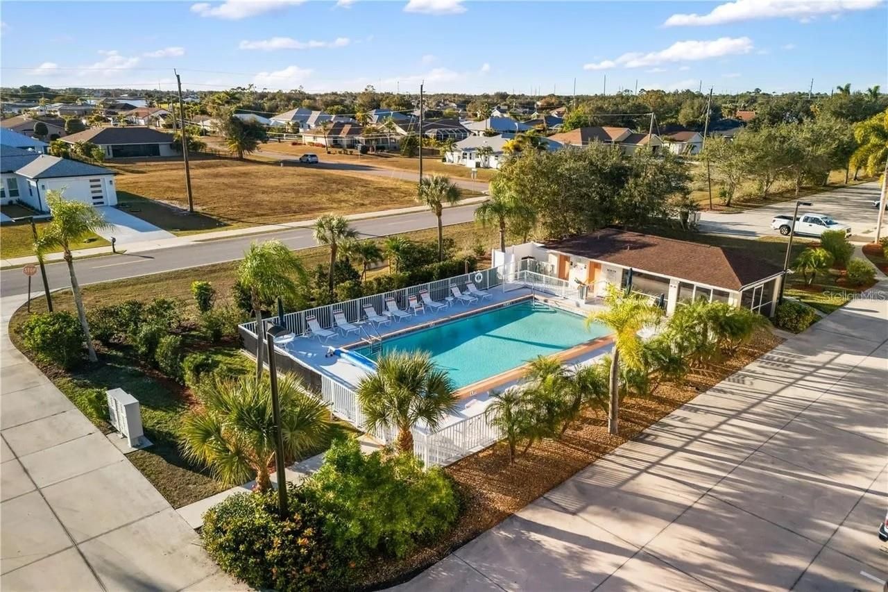 1186 Rio De Janeiro Avenue, Unit 106, Punta Gorda, FL 33983 Photo