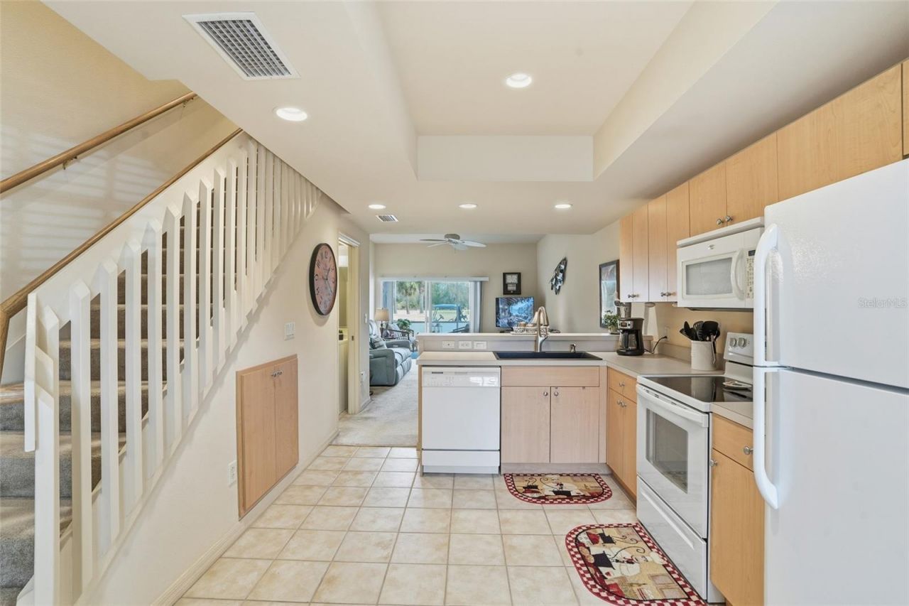 1186 Rio De Janeiro Avenue, Unit 106, Punta Gorda, FL 33983 Photo