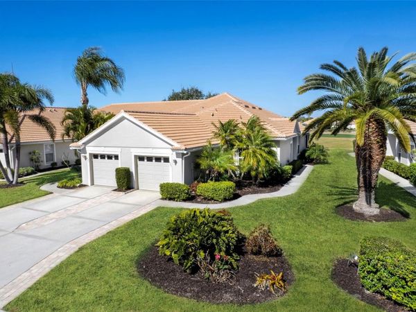 625 BACK NINE DRIVE, VENICE, FL 34285