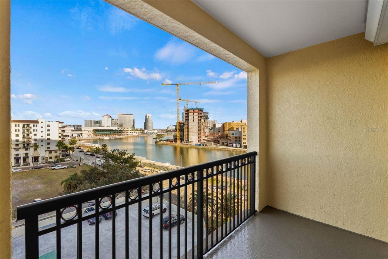 345 Bayshore Boulevard, Unit 710, Tampa, FL 33606 Photo