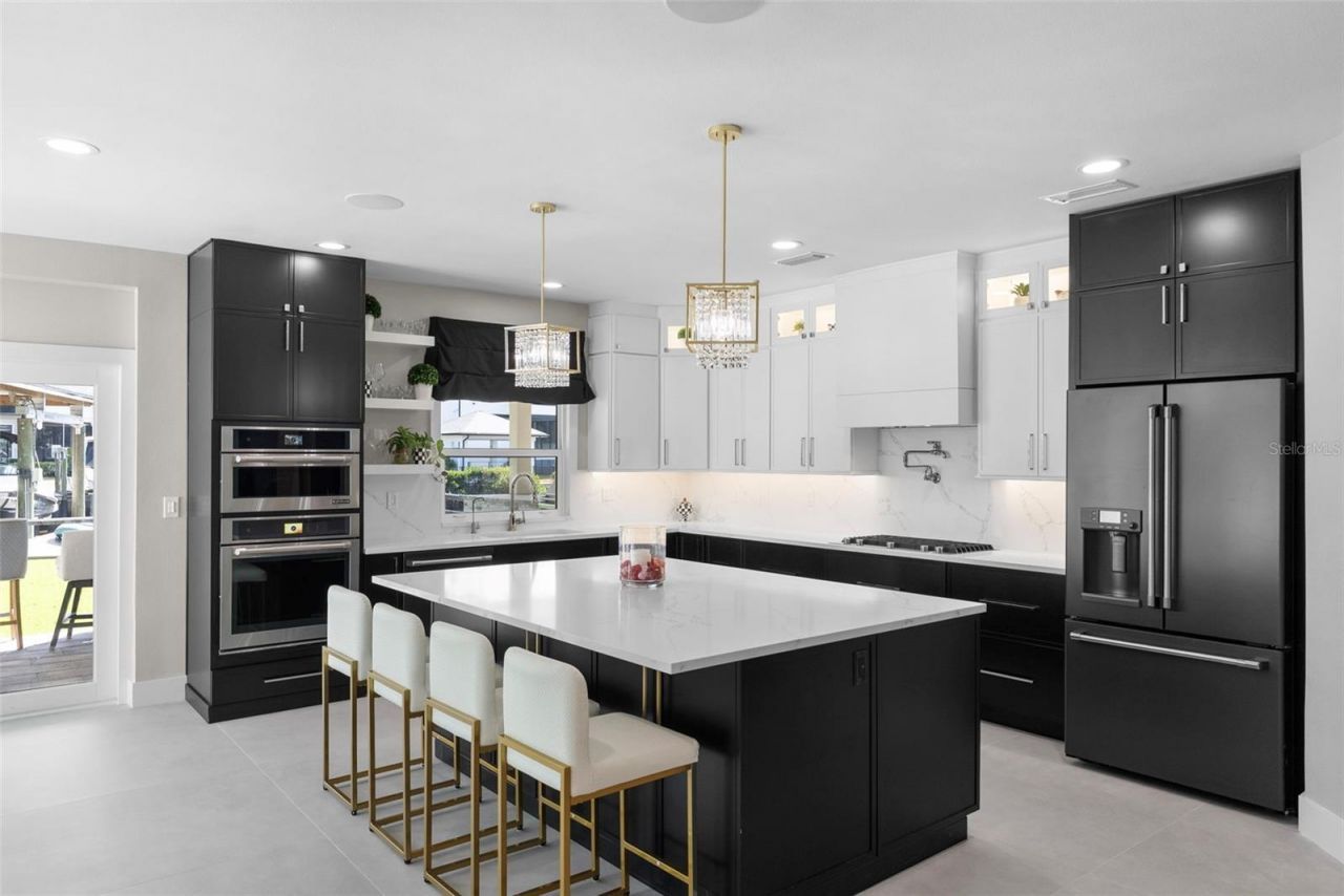 5018 S The Riviera Street, Tampa, FL 33609 Photo