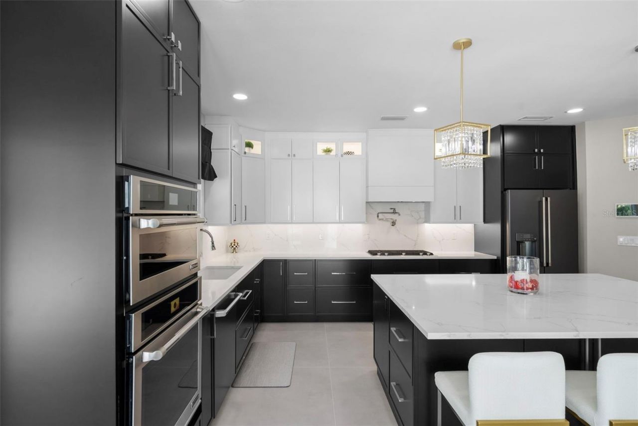 5018 S The Riviera Street, Tampa, FL 33609 Photo