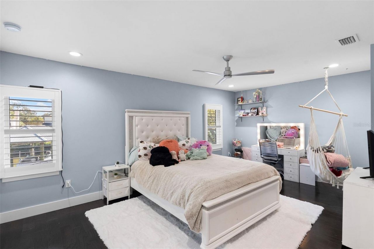 5018 S The Riviera Street, Tampa, FL 33609 Photo