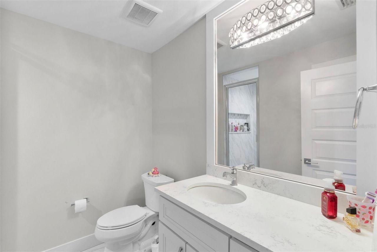 5018 S The Riviera Street, Tampa, FL 33609 Photo