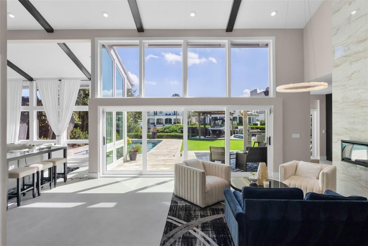 5018 S The Riviera Street, Tampa, FL 33609 Photo