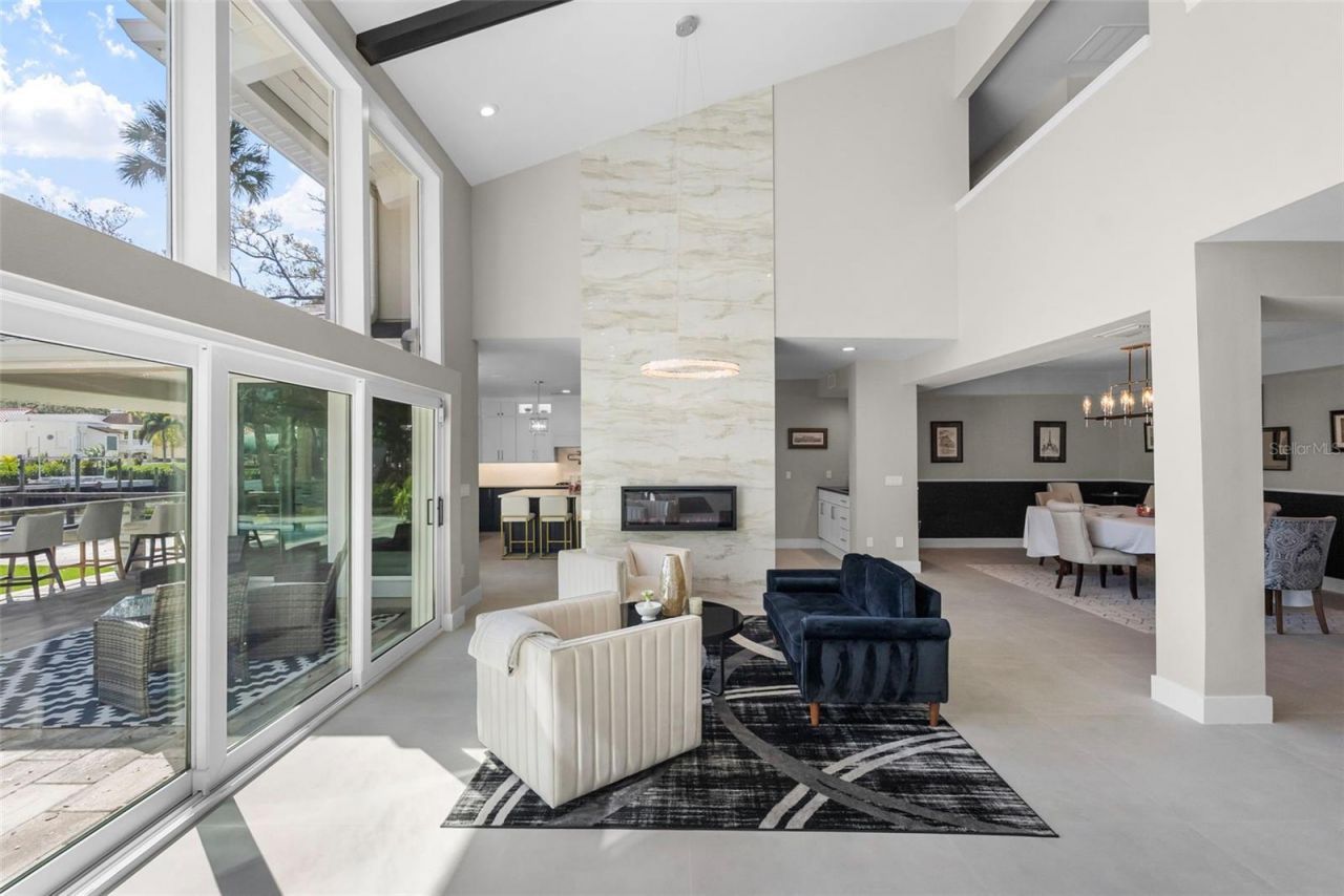 5018 S The Riviera Street, Tampa, FL 33609 Photo