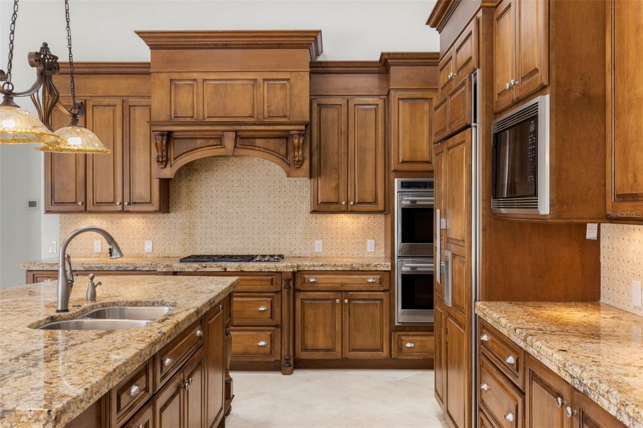 5031 Wesley Drive, Tampa, FL 33647 Photo