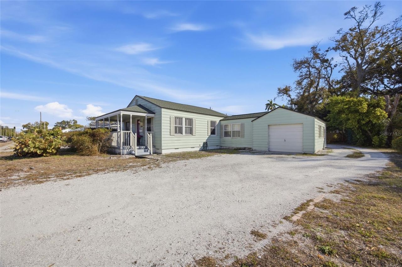 5824 Gulfport Blvd S, Gulfport, FL 33707 Photo