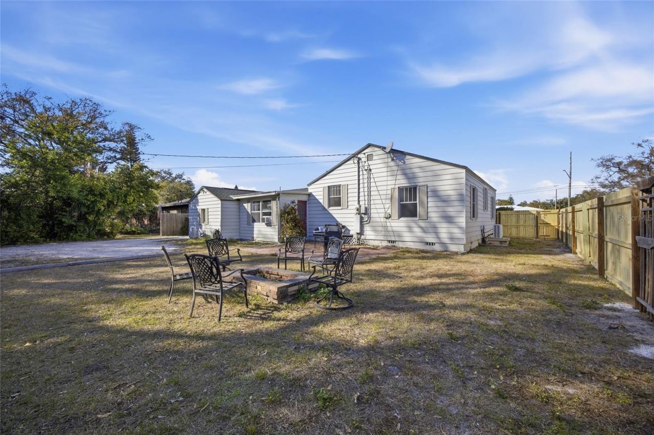 5824 Gulfport Blvd S, Gulfport, FL 33707 Photo