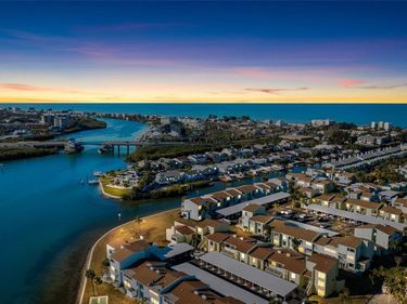 1 WINDRUSH BOULEVARD, Unit 21, INDIAN ROCKS BEACH, FL 33785