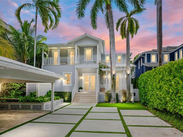 745 NE 77th St , Miami, FL 33138