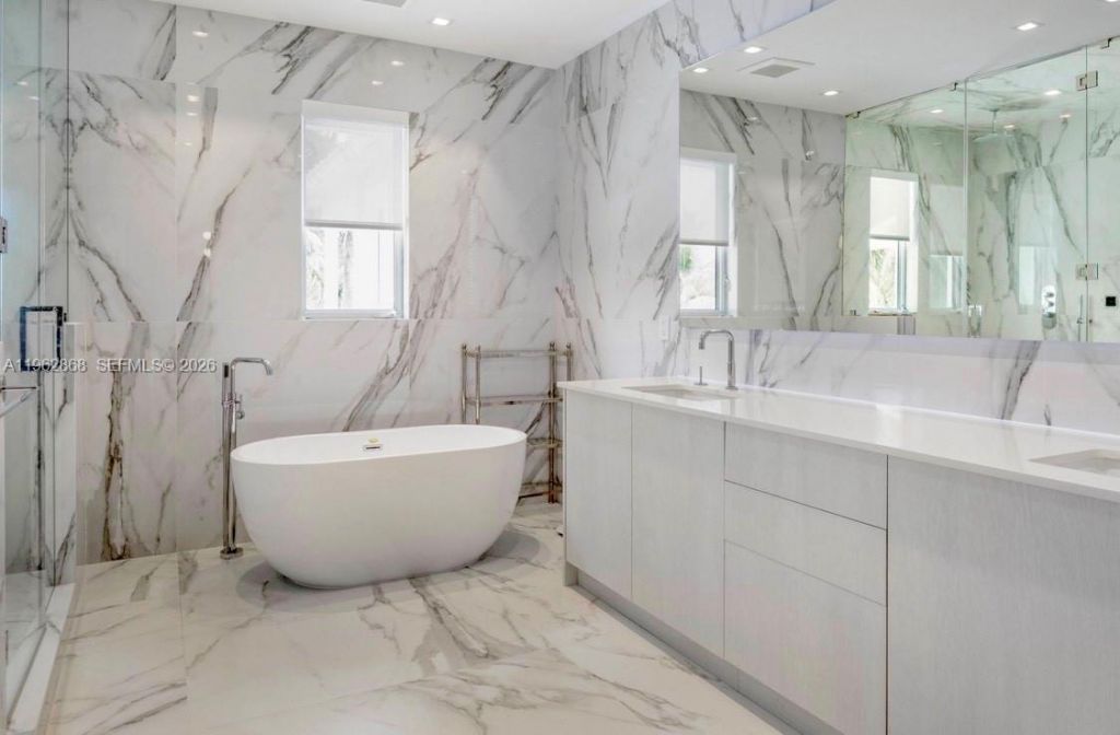 745 NE 77th St , Miami, FL 33138 Photo