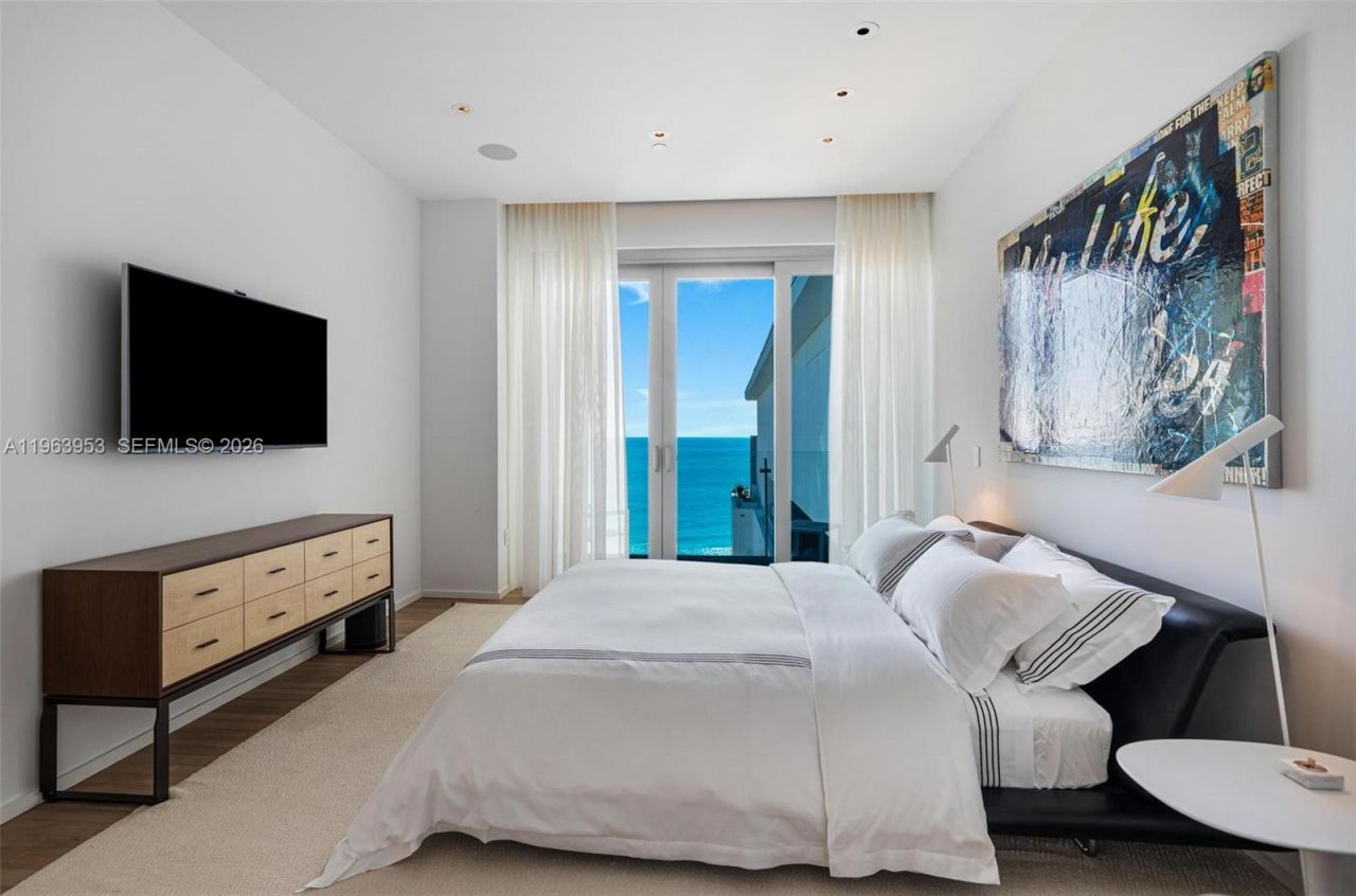 2901 Collins Ave , Unit 1501, Miami Beach, FL 33140 Photo