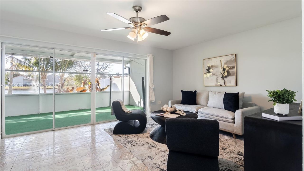 12134 NW 35th St, Sunrise, FL 33323 Photo