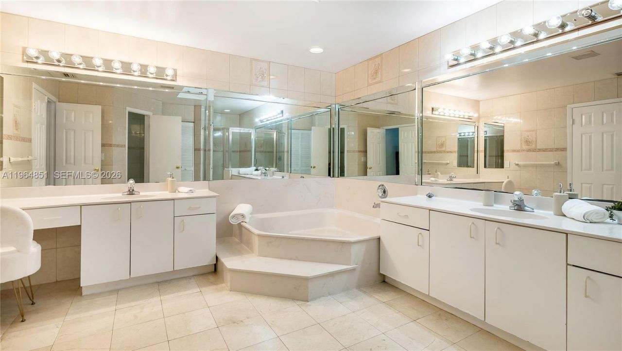 12134 NW 35th St, Sunrise, FL 33323 Photo