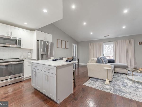 308 PRITCHARD PLACE, NEWTOWN SQUARE, PA 19073