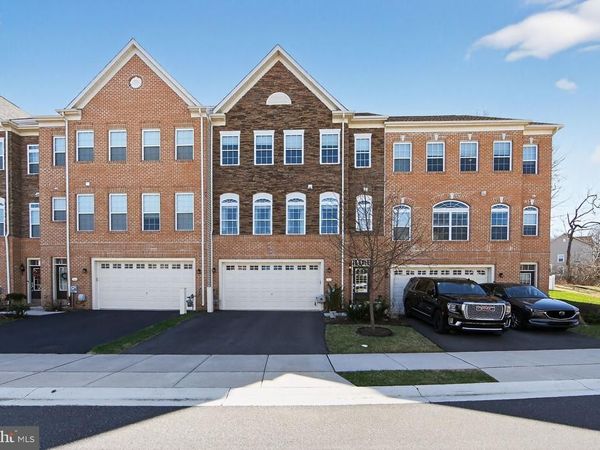 142 WESTHAMPTON DRIVE, WILMINGTON, DE 19808