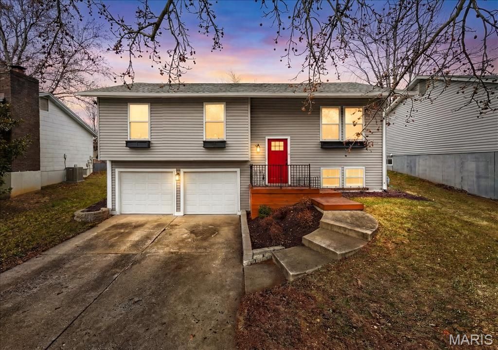 11975 Sarthe Drive, Maryland Heights, MO 63043 Main Photo