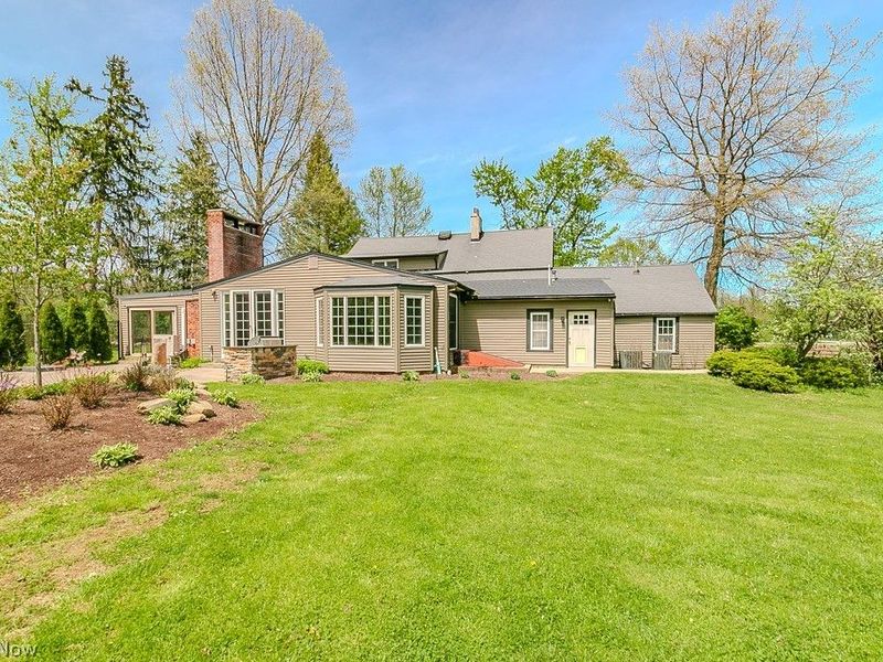 8301 Sherman Road, Chesterland, OH 44026 Photo 2