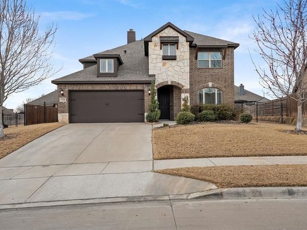 7228 Windy Ridge Drive, Fort Worth, TX 76123