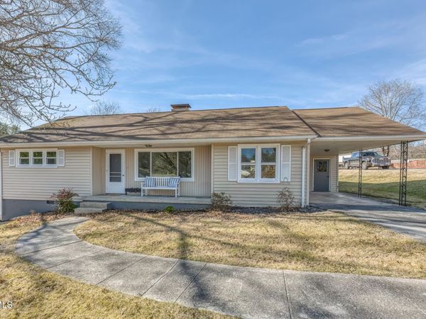 1140 Foxcroft Road, Bristol, VA 24201