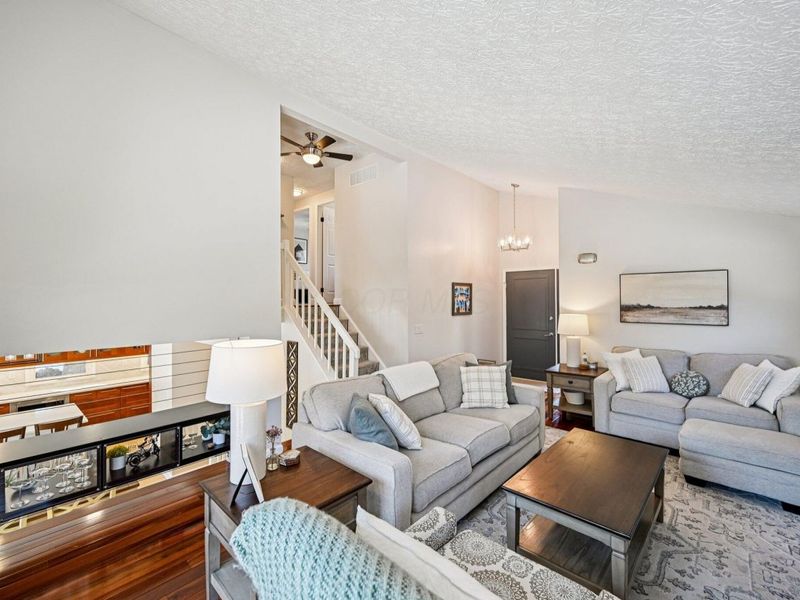 5570 Coogan Place, Dublin, OH 43016 Photo 4