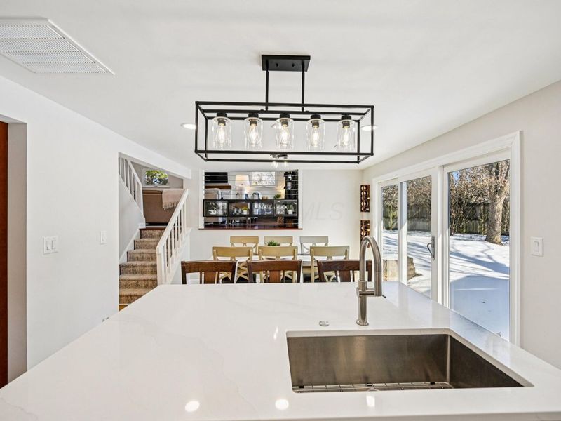 5570 Coogan Place, Dublin, OH 43016 Photo 6