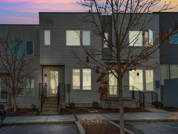 64 Fern Ave, Unit 13, Nashville, TN 37207