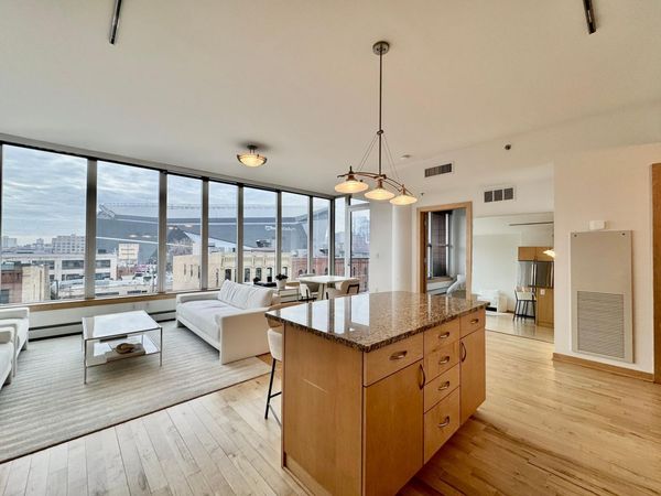 215 10th Avenue S, Unit 534, Minneapolis, MN 55415