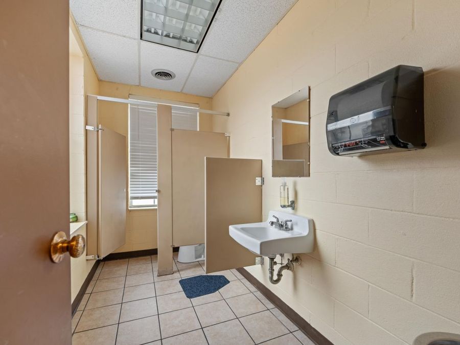 Property Image 25