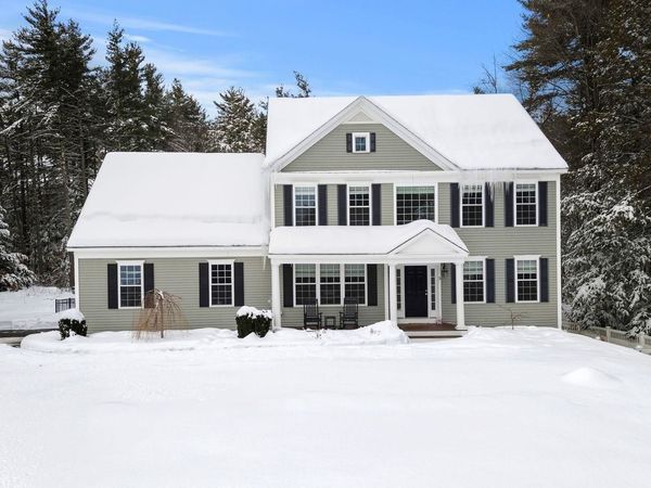 5 Harvest Lane, Bedford, NH 03110