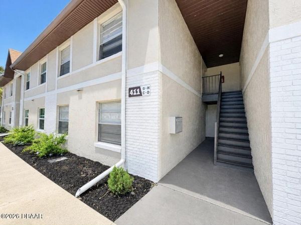 411 Banana Cay Drive, Unit C, South Daytona, FL 32119