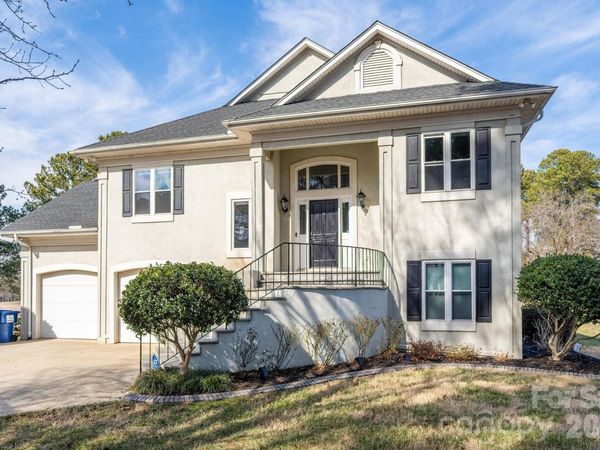 8030 Prestwick Lane, Stanley, NC 28164