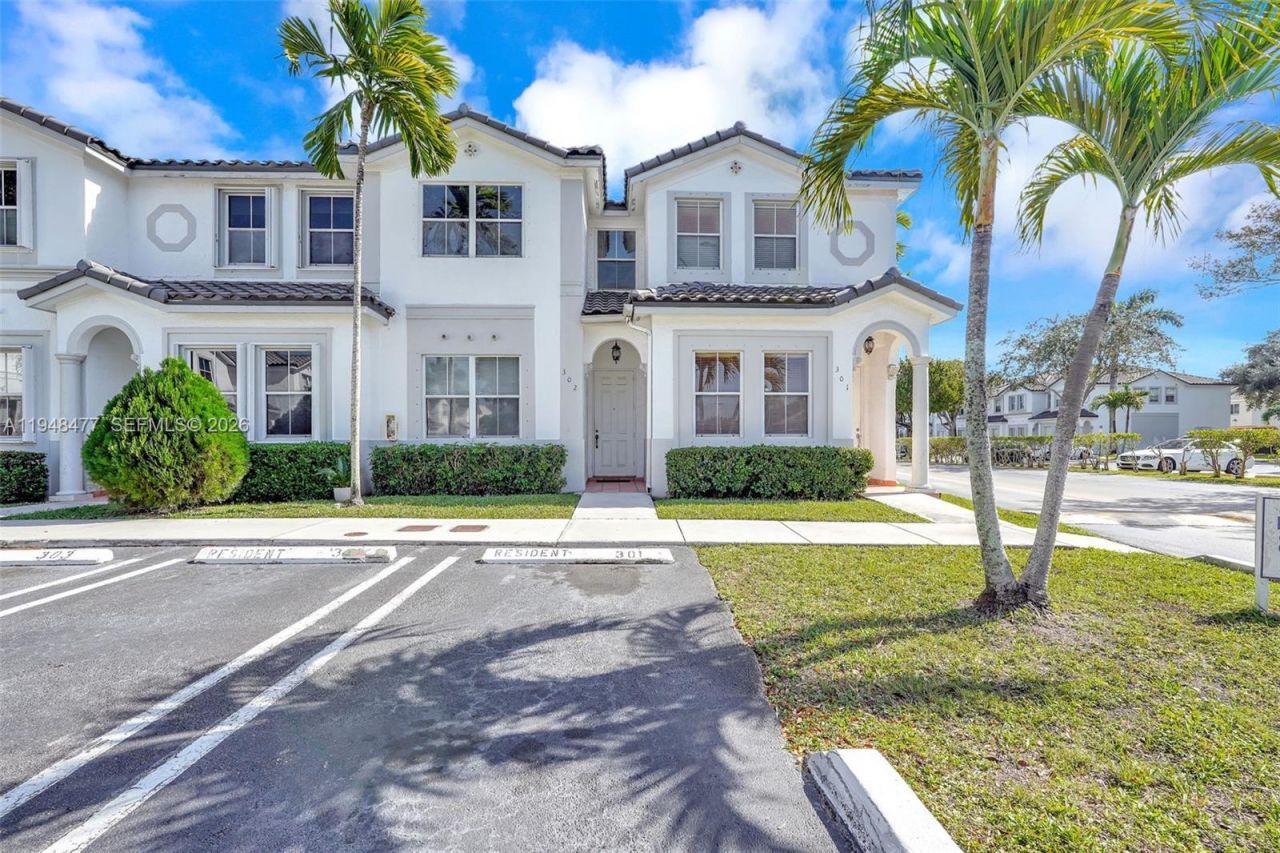 5420 NW 107 Ave , Unit 302, Doral, FL 33178 Photo