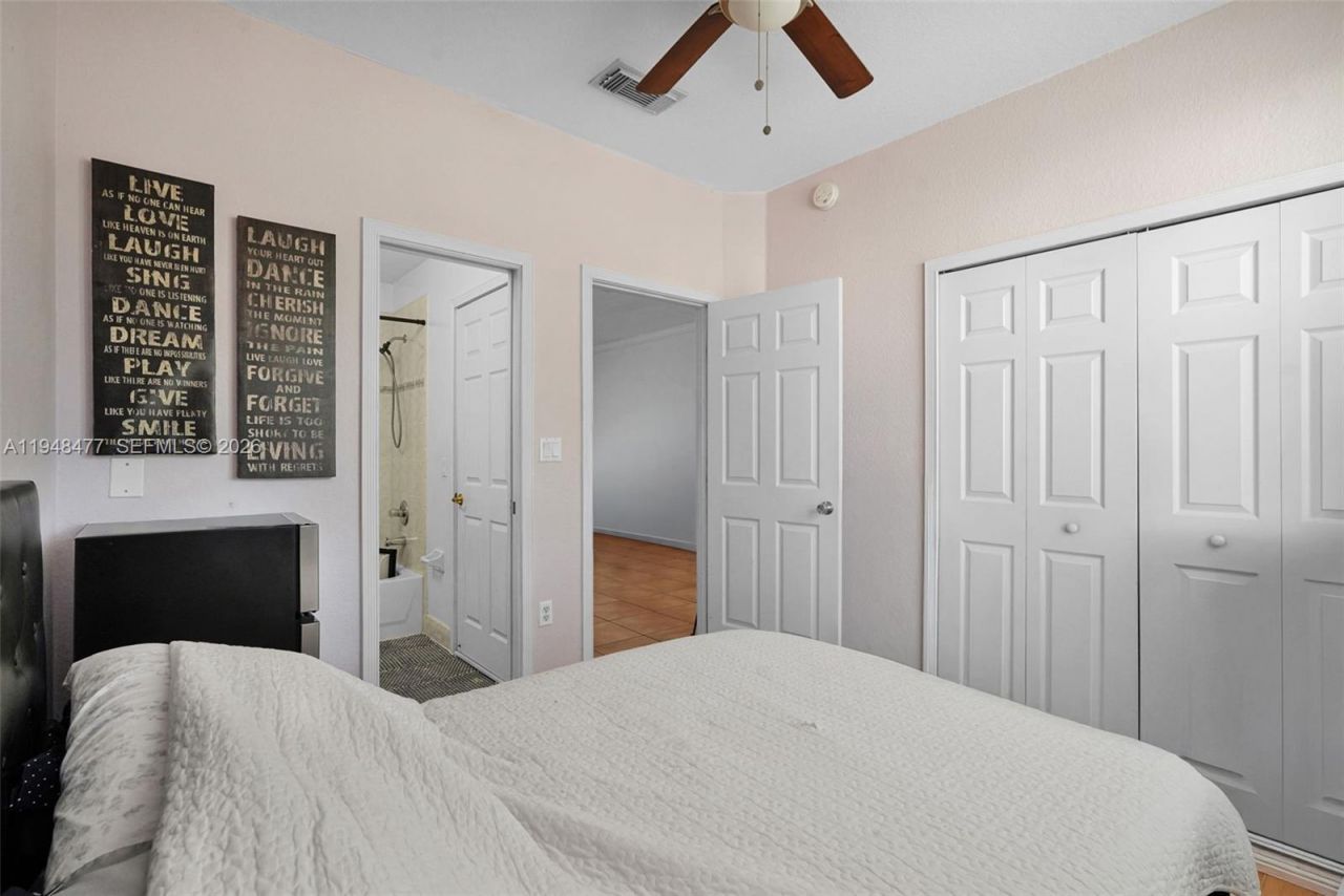 5420 NW 107 Ave , Unit 302, Doral, FL 33178 Photo